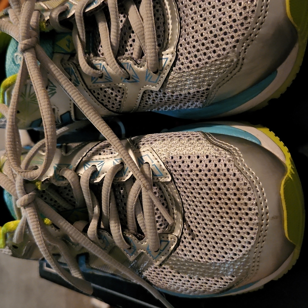 Asic grey, teal  lime green tennis shoe size 7.5. Worn a few times